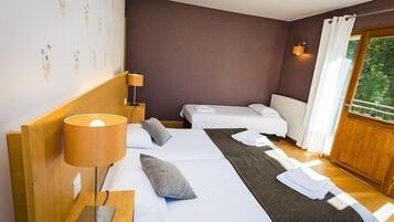 In-room safe, soundproofing, free cots/infant beds, free WiFi