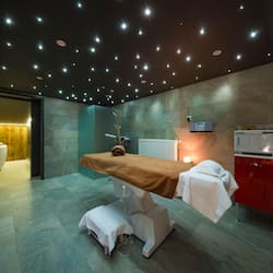 Sale per trattamenti di coppia, sauna, vasca idromassaggio