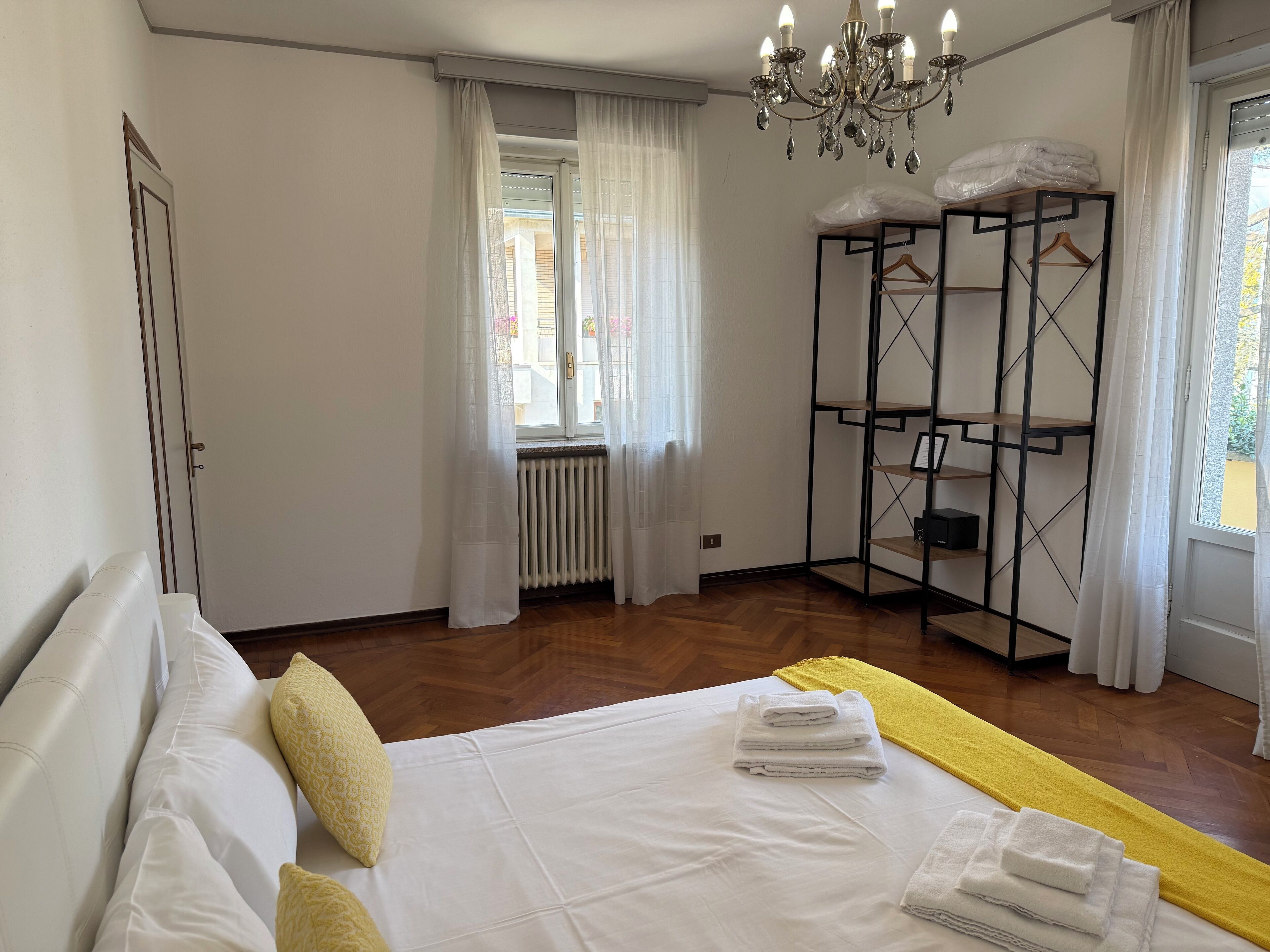 อพาร์ทเมนท์, เตียงควีนไซส์ 1 เตียง, ห้องครัว, อาคารเสริม | ผ้านวมขนเป็ด, เตียงเมมโมรีโฟม, มินิบาร์, ตู้นิรภัยในห้องพัก