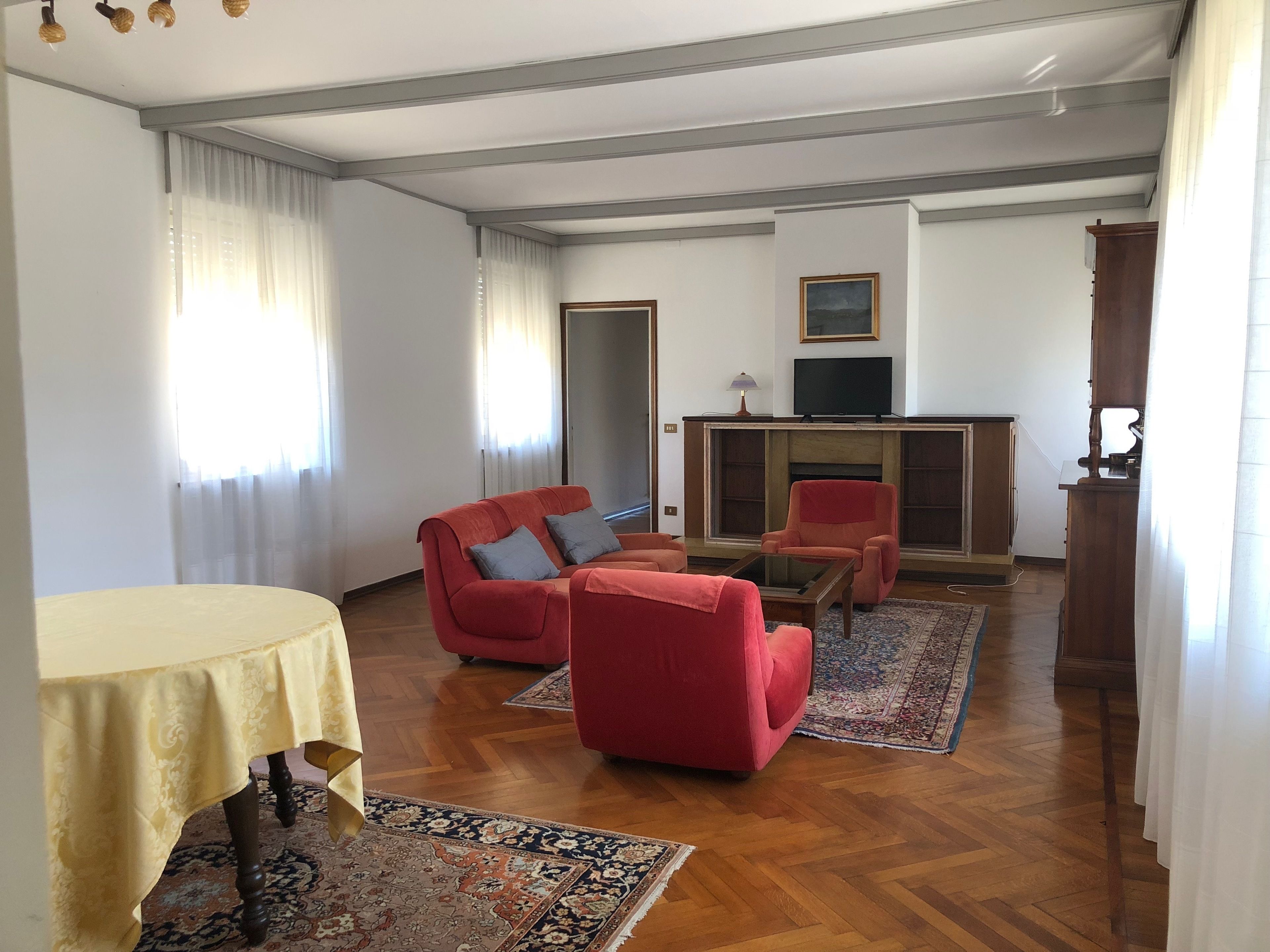 apartment, 1 queen bed, kitchen, annex building | living area | 22-inch flat-screen tv with satellite channels, tv