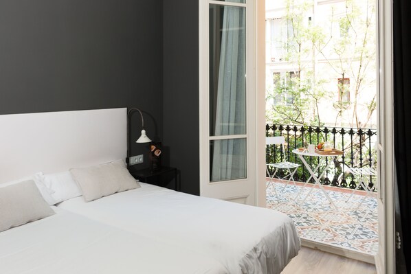 Premium bedding, free WiFi - The Moods (Barcelona)