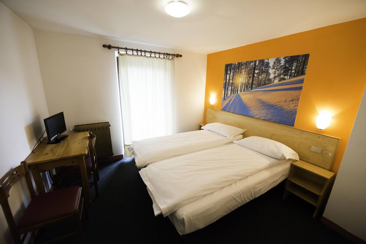 Standard Double or Twin Room, Balcony | In-room safe, blackout drapes, WiFi (free), bed sheets