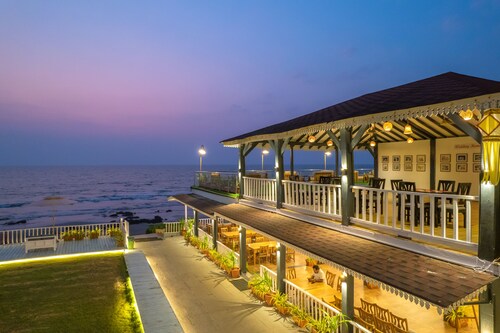 La Cabana Beach and Spa