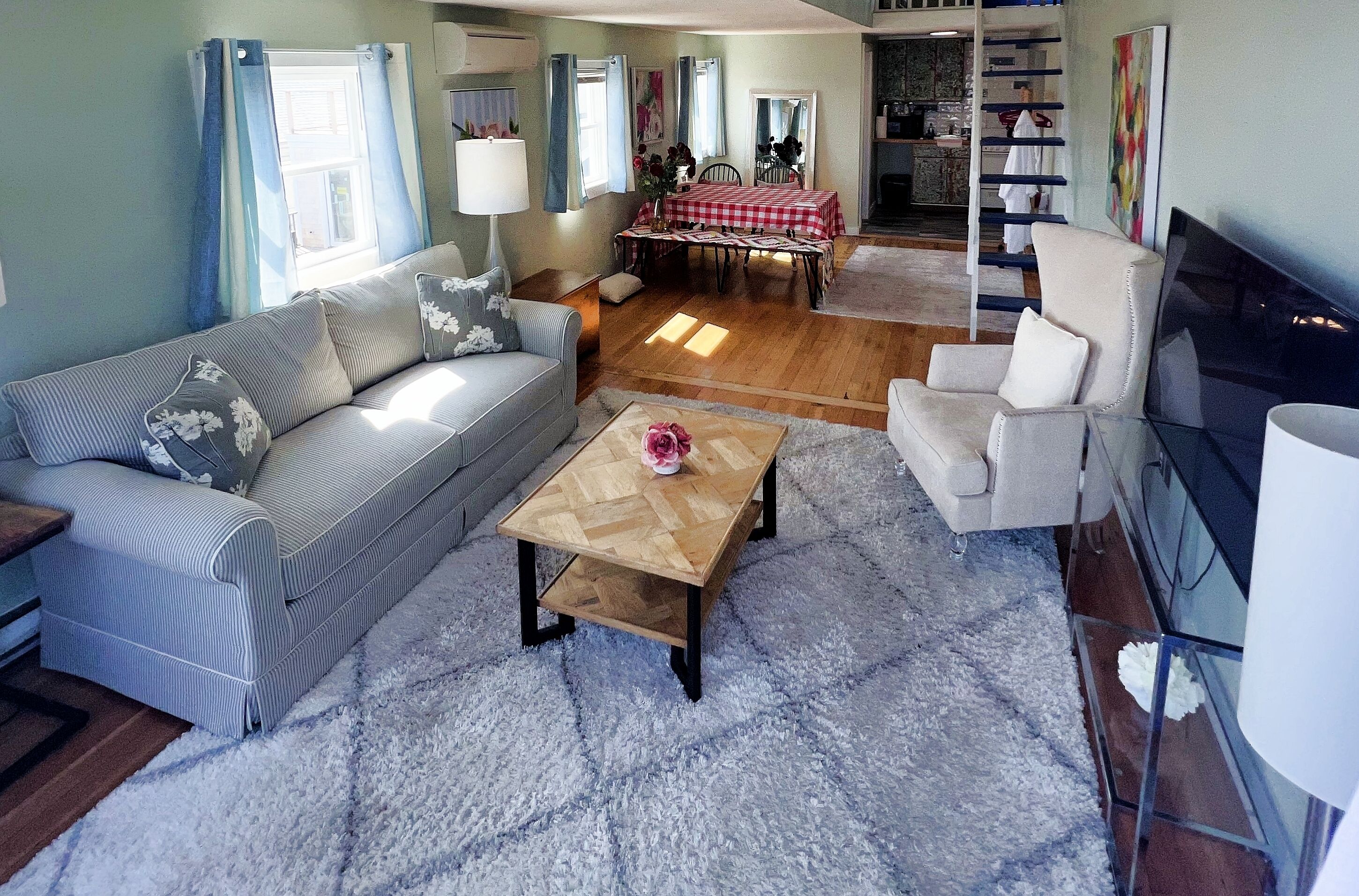 华丽复式房, 海滩景观 | 高档床上用品、羽绒被、客房内保险箱、免费 WiFi