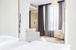 Suite | Living area