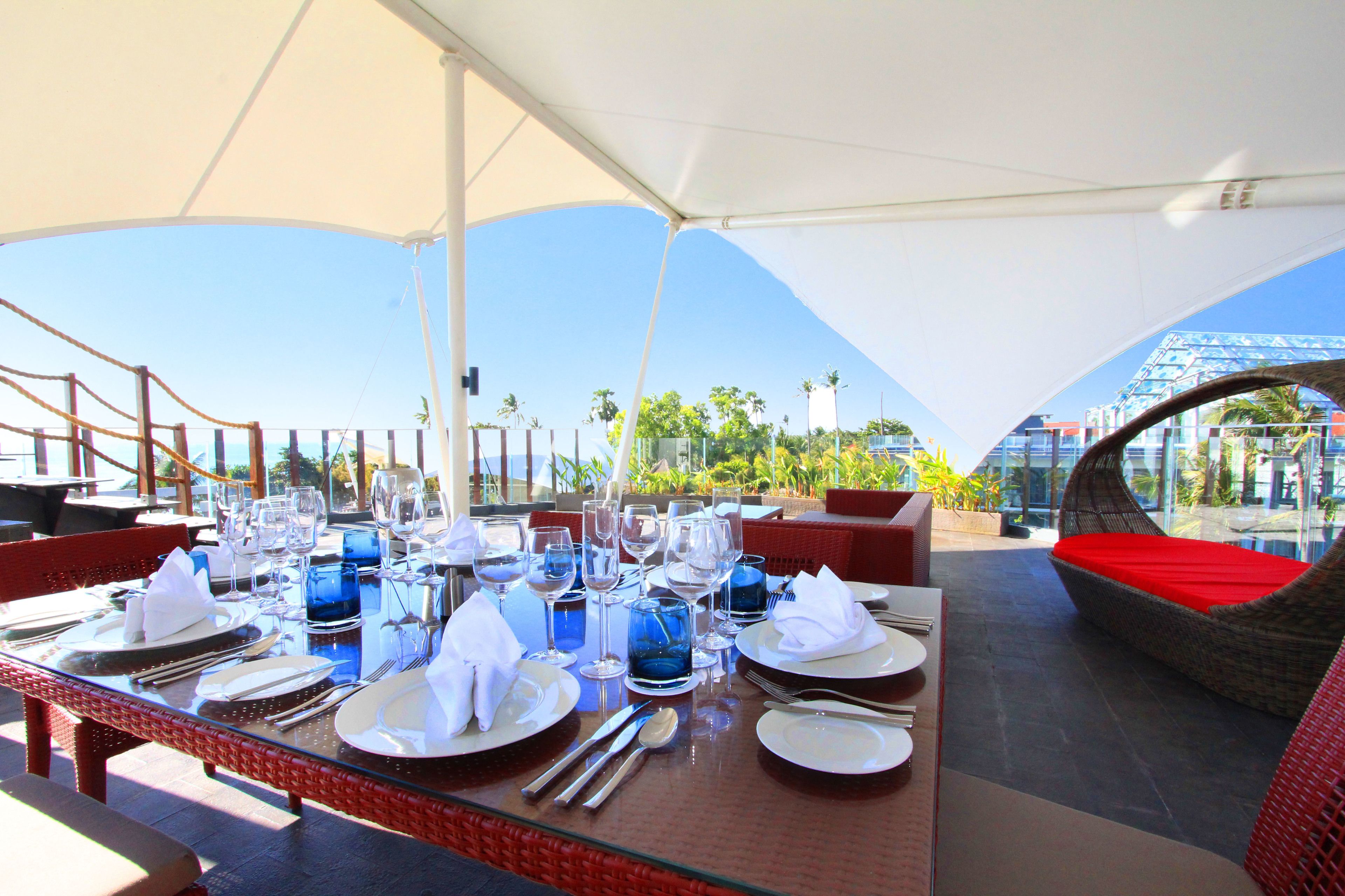 breakfast, lunch, dinner served; pan-asian cuisine