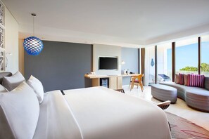 Suite, 1 Schlafzimmer | Hochwertige Bettwaren, Minibar, Zimmersafe, Schreibtisch