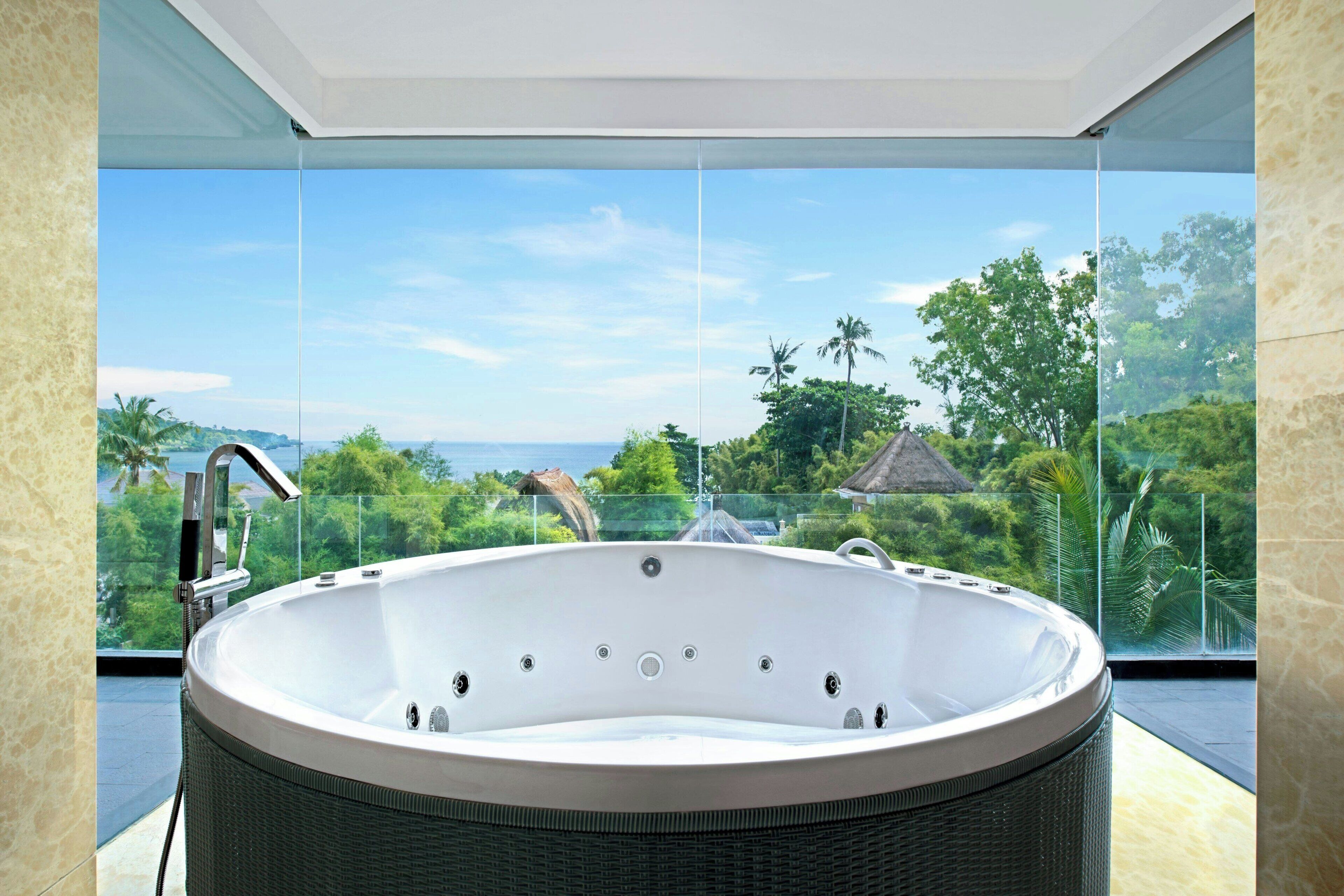 grand suite, 1 bedroom | bathroom | separate bathtub and shower, deep-soaking bathtub, rainfall showerhead