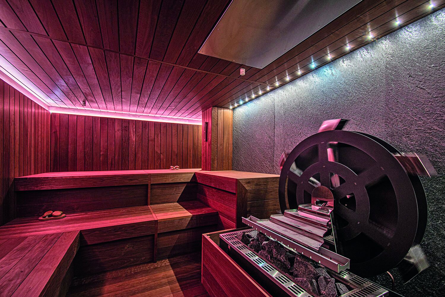 couples treatment room(s), sauna, hot tub, steam room, body treatments