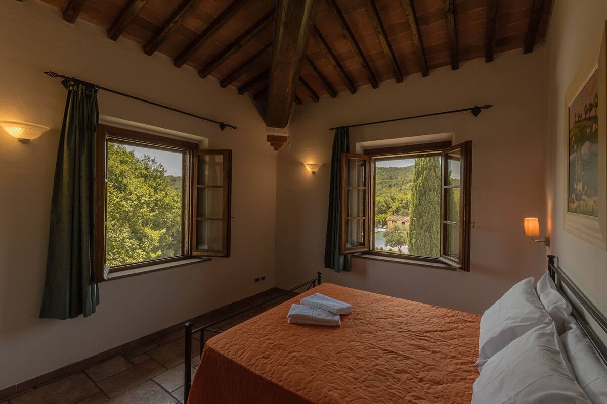 Apartamento clásico, 1 habitación, cocina | 1 dormitorio, sistema de insonorización, wifi gratis y ropa de cama