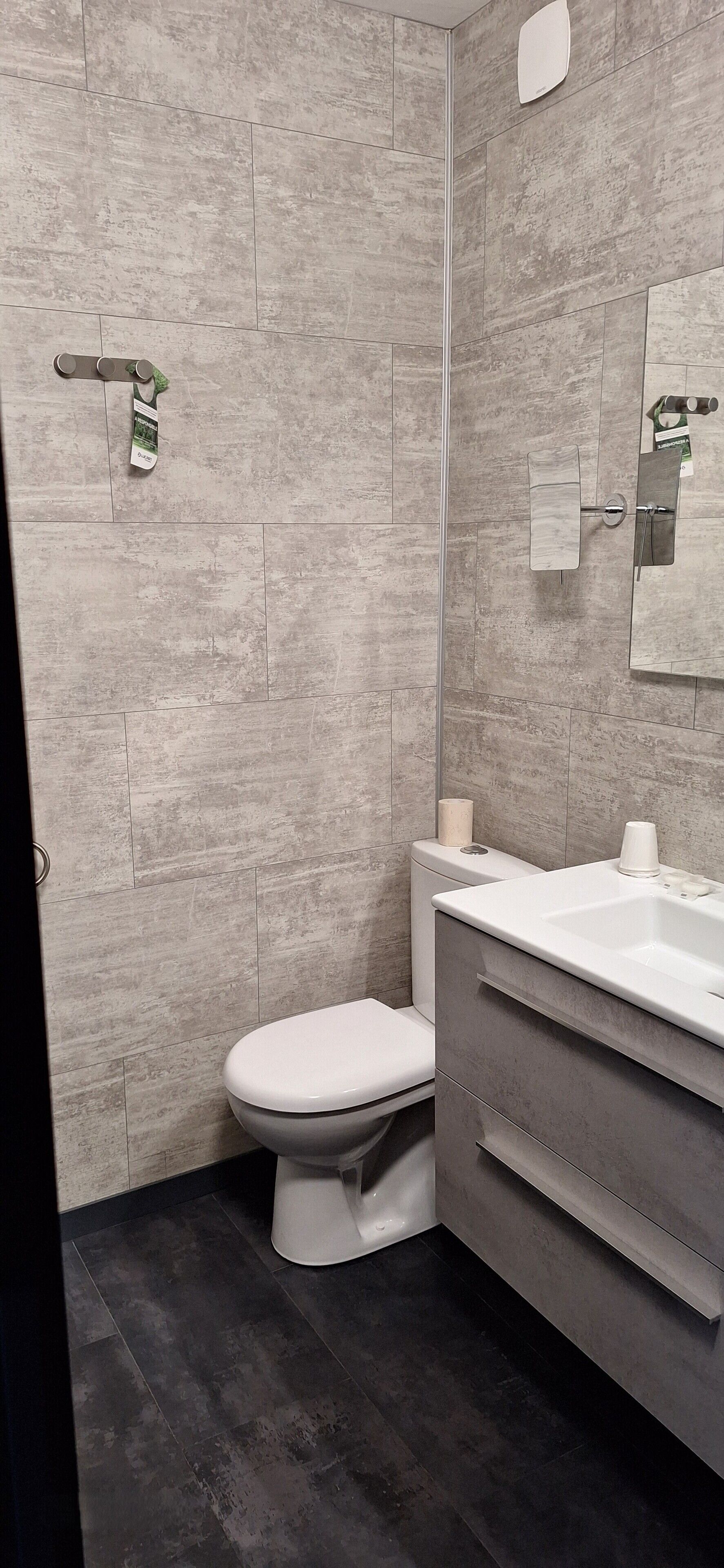 superior double room | bathroom | hair dryer, towels