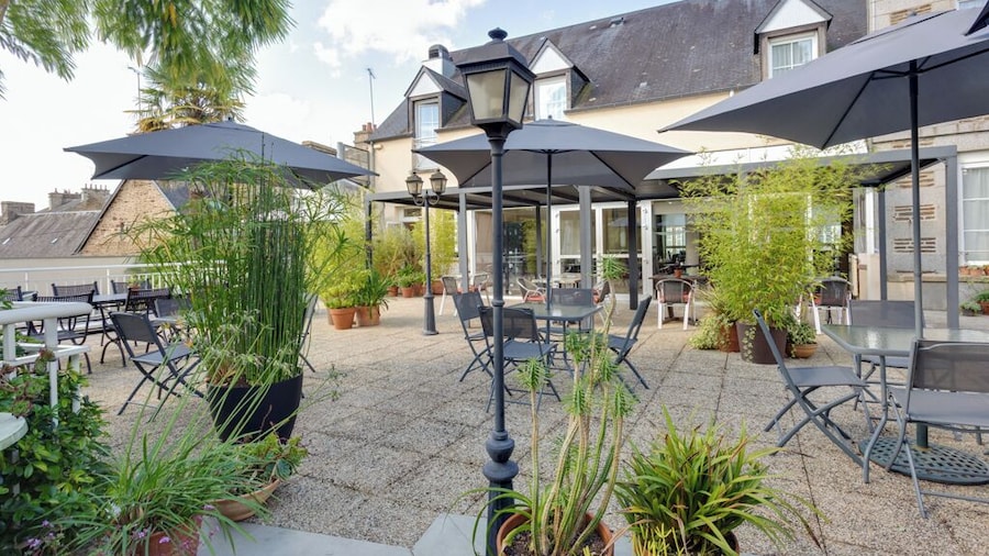 Brit Hotel Le Cygne