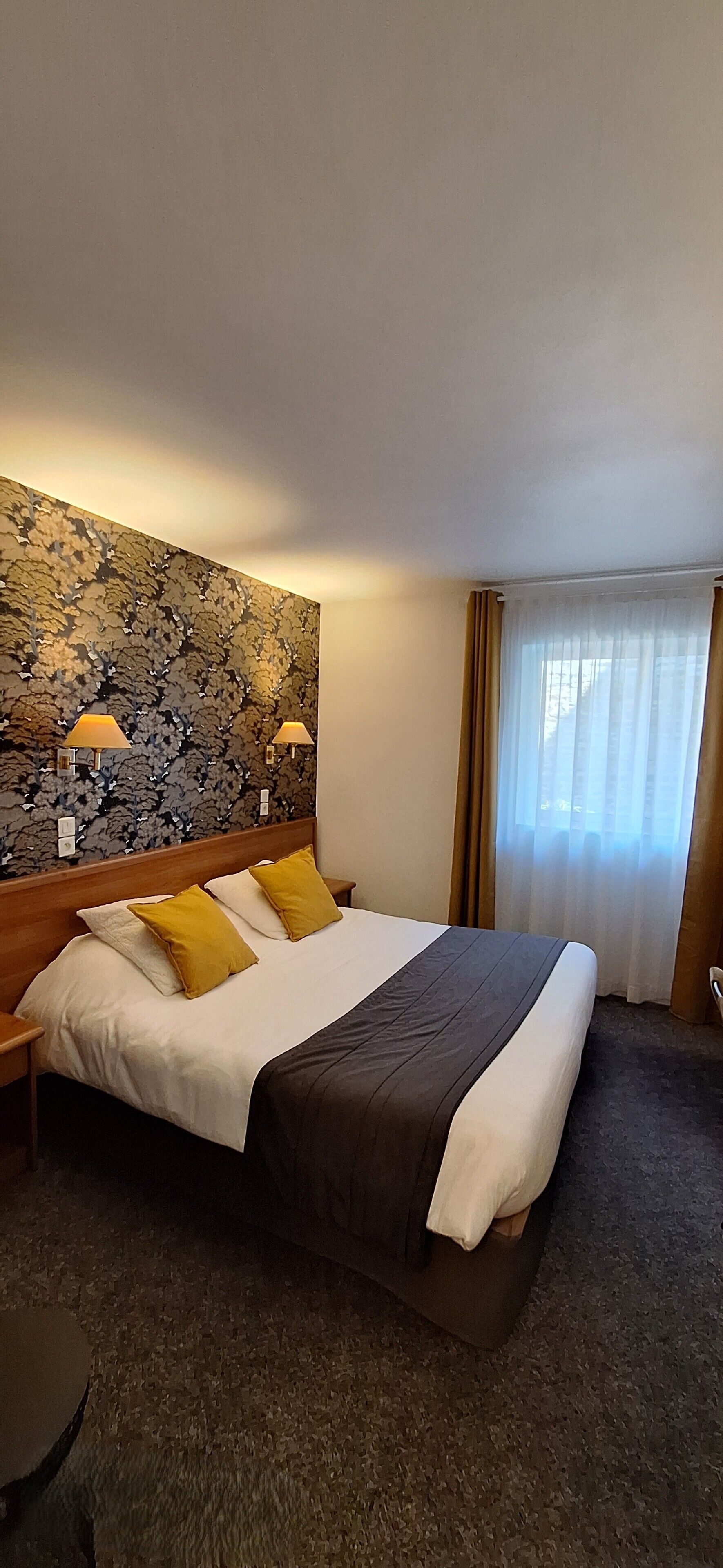 superior double room | select comfort beds, desk, free wifi, bed sheets