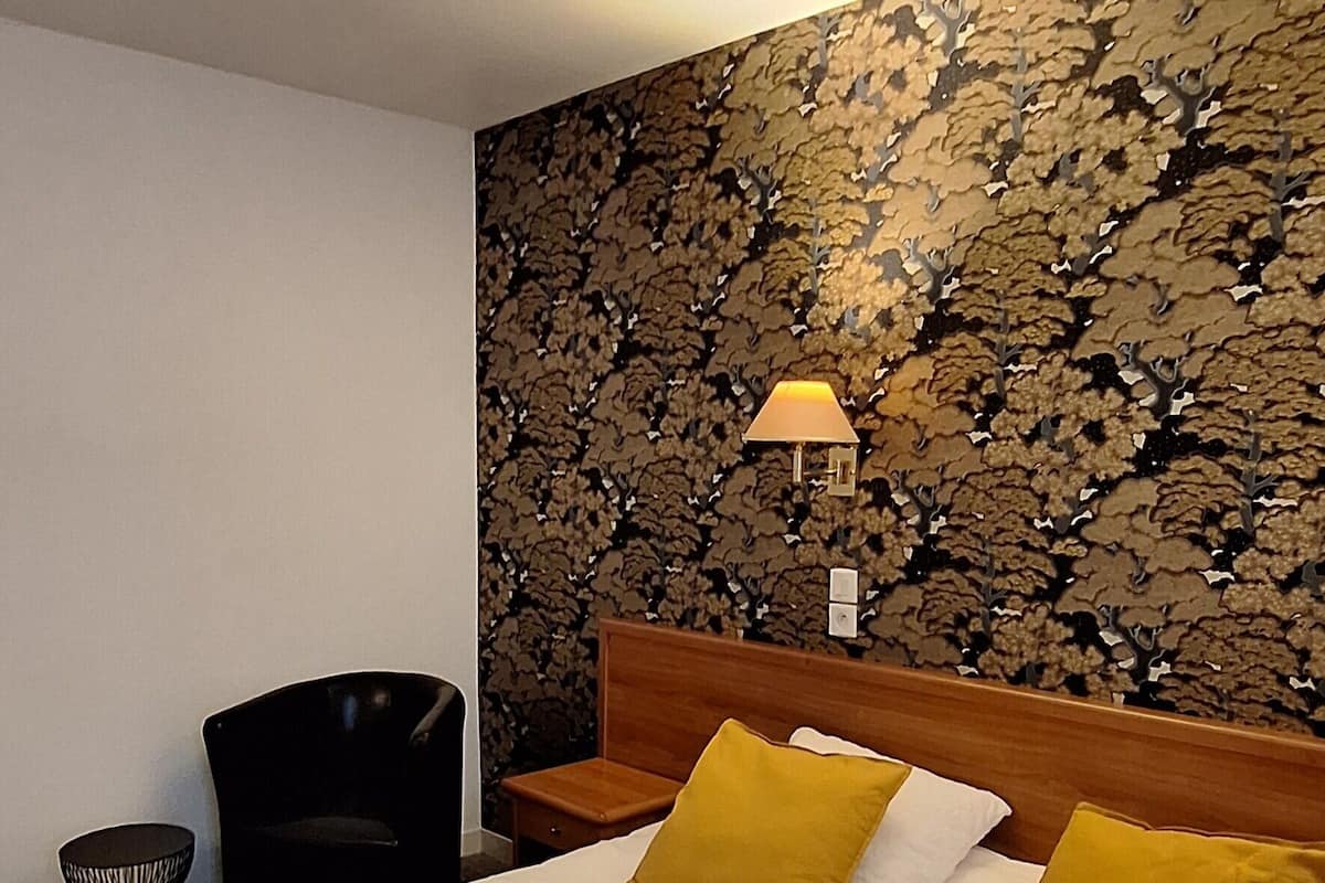 superior double room | select comfort beds, desk, free wifi, bed sheets