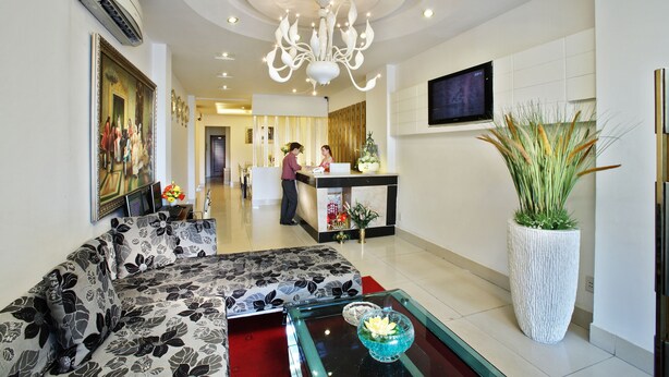 Unclassified image, 1 of 30, button - AEm Hotel Selection (Ho Chi Minh City)