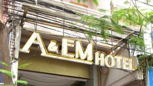 Unclassified image, 5 of 30, button - AEm Hotel Selection (Ho Chi Minh City)