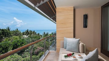 Royal Ocean Court Suite | Terrace/patio