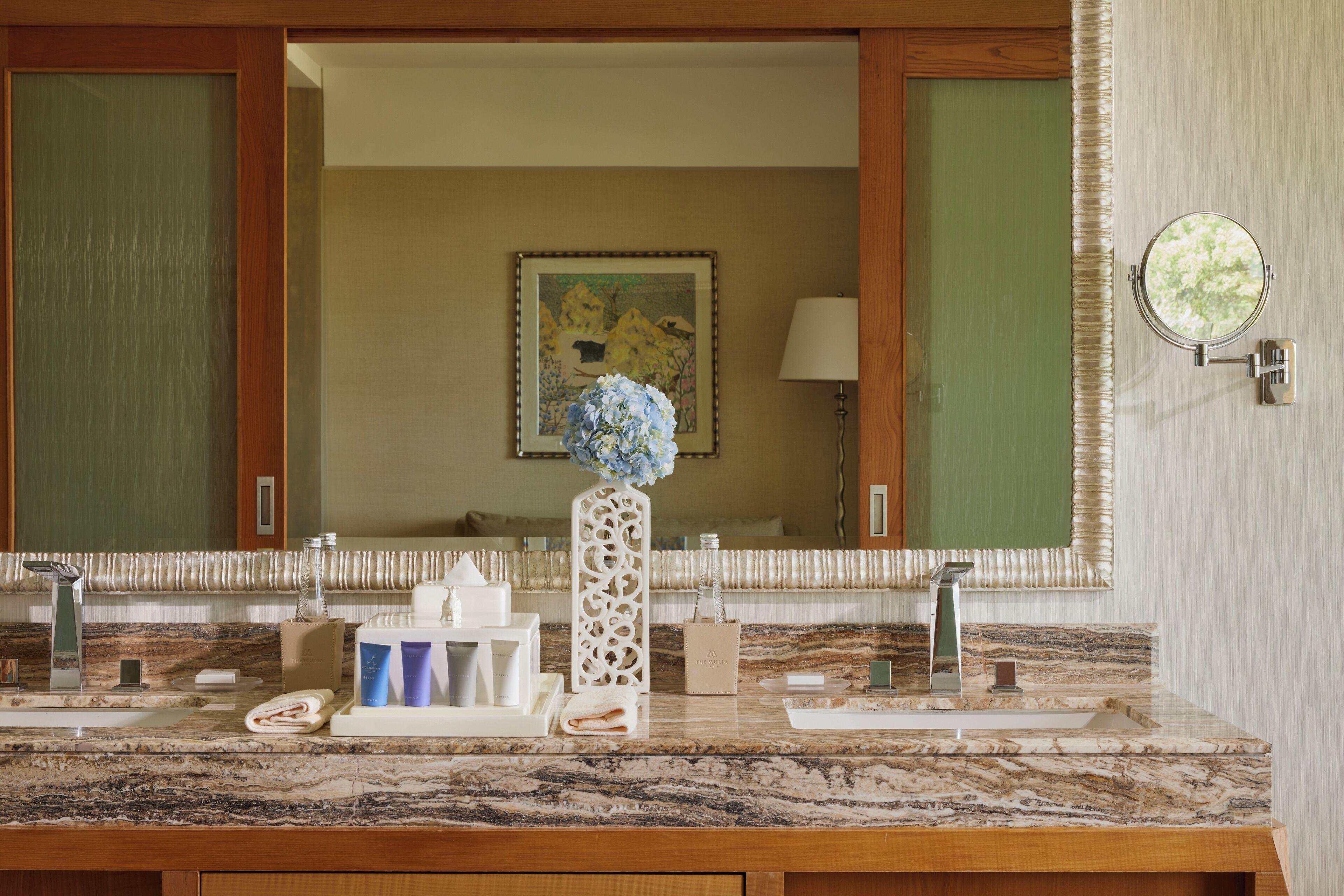 separate bathtub and shower, deep-soaking bathtub, rainfall showerhead