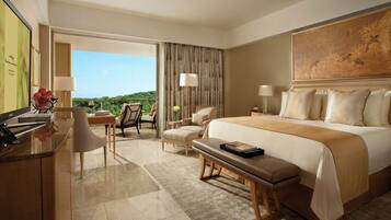 Superior Room (Mulia Grandeur) | Premium bedding, minibar, in-room safe, individually furnished