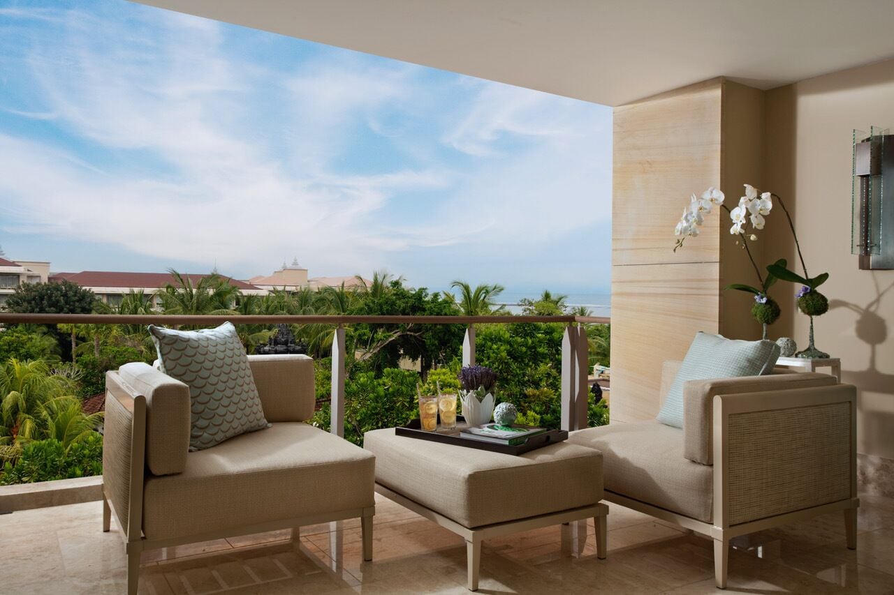 royal ocean court suite | terrace/patio