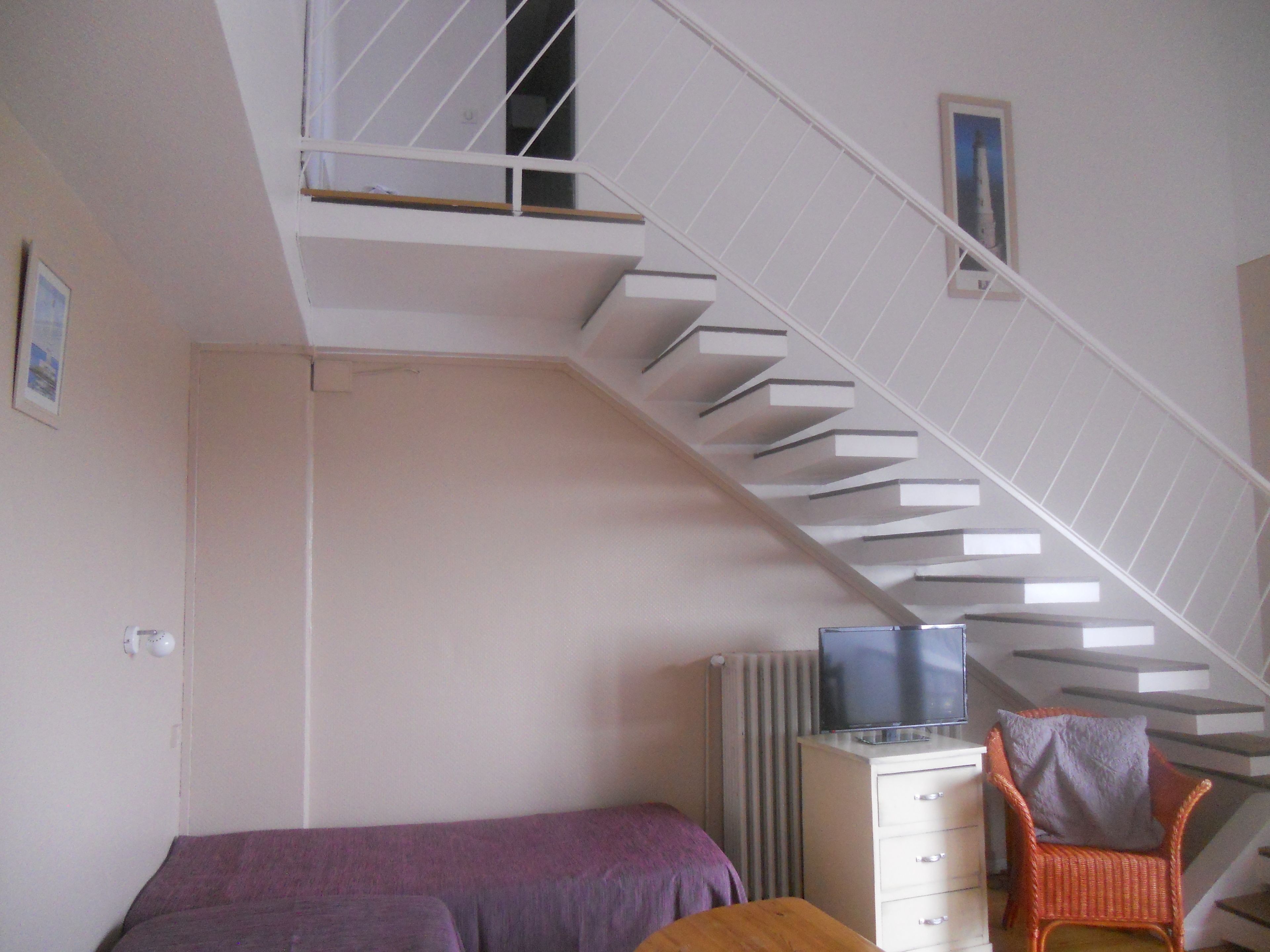 duplex, sea view | desk, soundproofing, cots/infant beds, rollaway beds