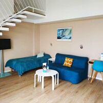 Dúplex, vistas al mar | Escritorio, sistema de insonorización, cunas (de pago)