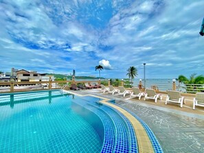 Terrace/patio - AA Hotel Pattaya (Pattaya)