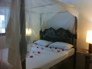 Superior Room | Premium bedding, memory foam beds, minibar, iron/ironing board - African Sun Resort (Malindi)