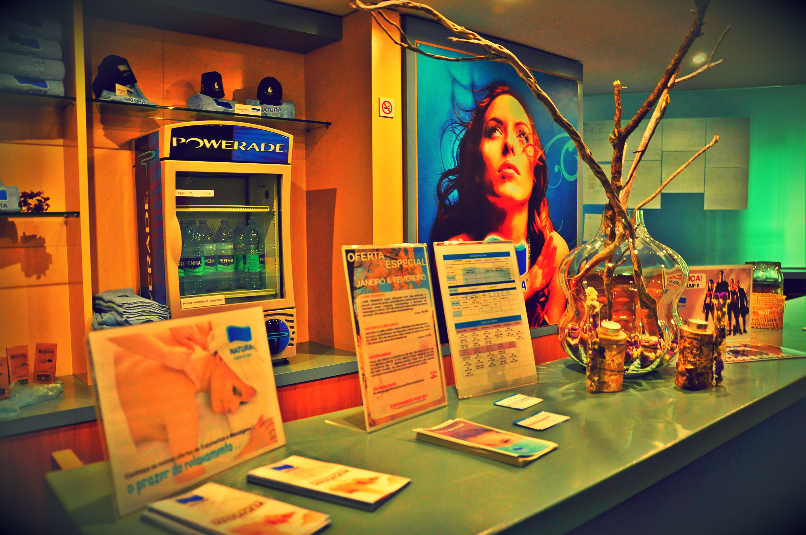 sauna, hot tub, steam room, body treatments, aromatherapy