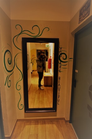 Hallway - Jammin' Hostel & Bar (Rimini)