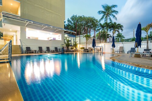 Patong Pearl Hotel