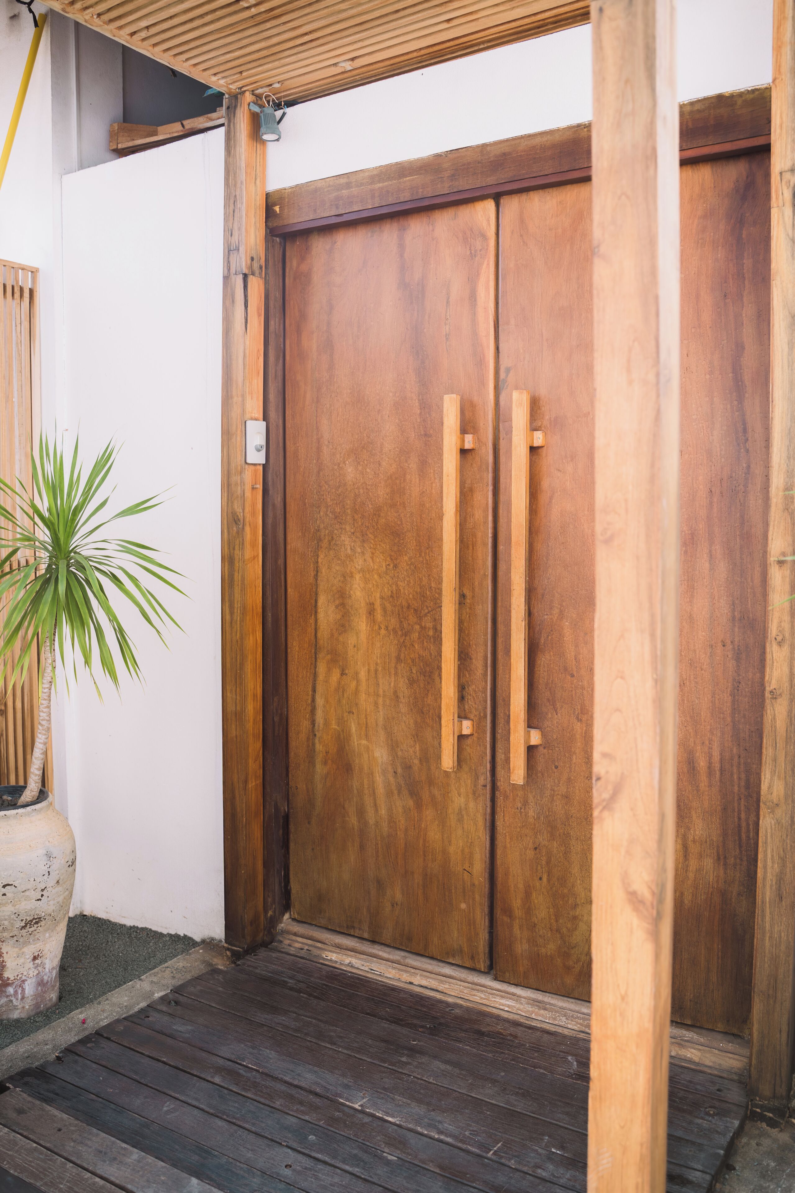 villa king bed | 1 bedroom, minibar, desk, laptop workspace