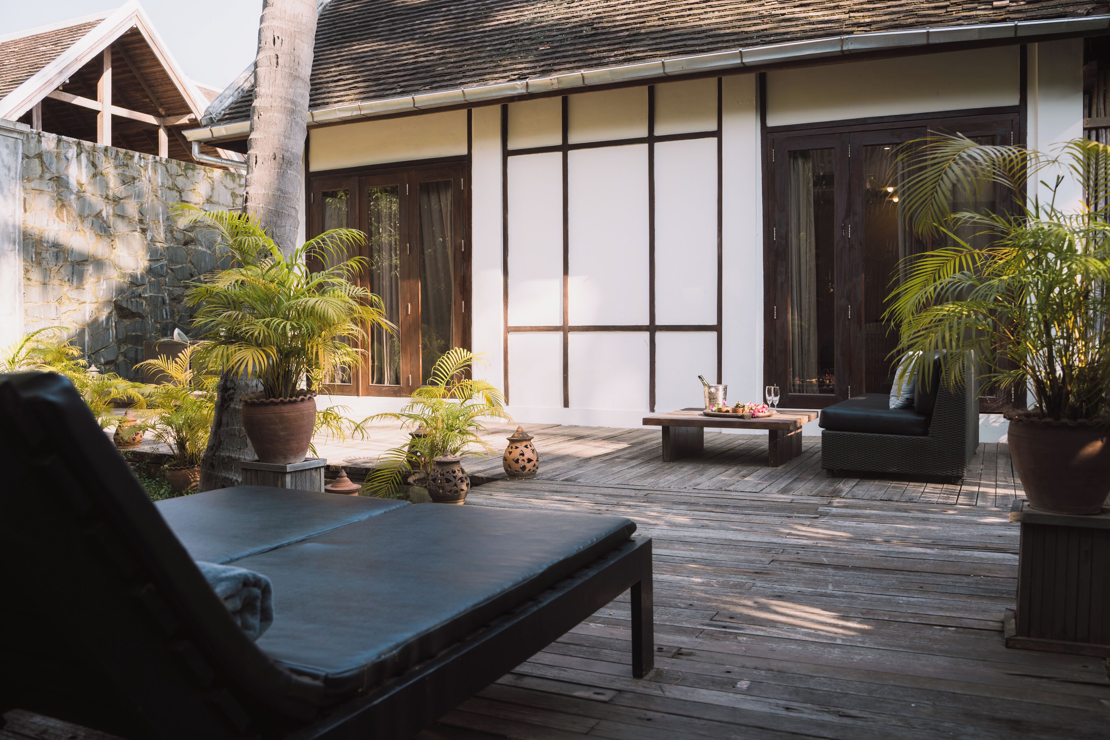 villa king bed | 1 bedroom, minibar, desk, laptop workspace