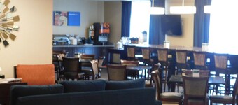 คอมฟอร์ต อินน์ เซนต์แคลร์สวิลล์