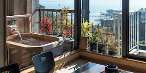 Coffres-forts dans les chambres, Wi-Fi gratuit, draps fournis