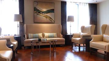 Suite, 1 Schlafzimmer, Balkon