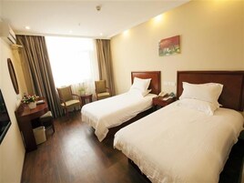 Bussiness Twin Room | Desk, free WiFi