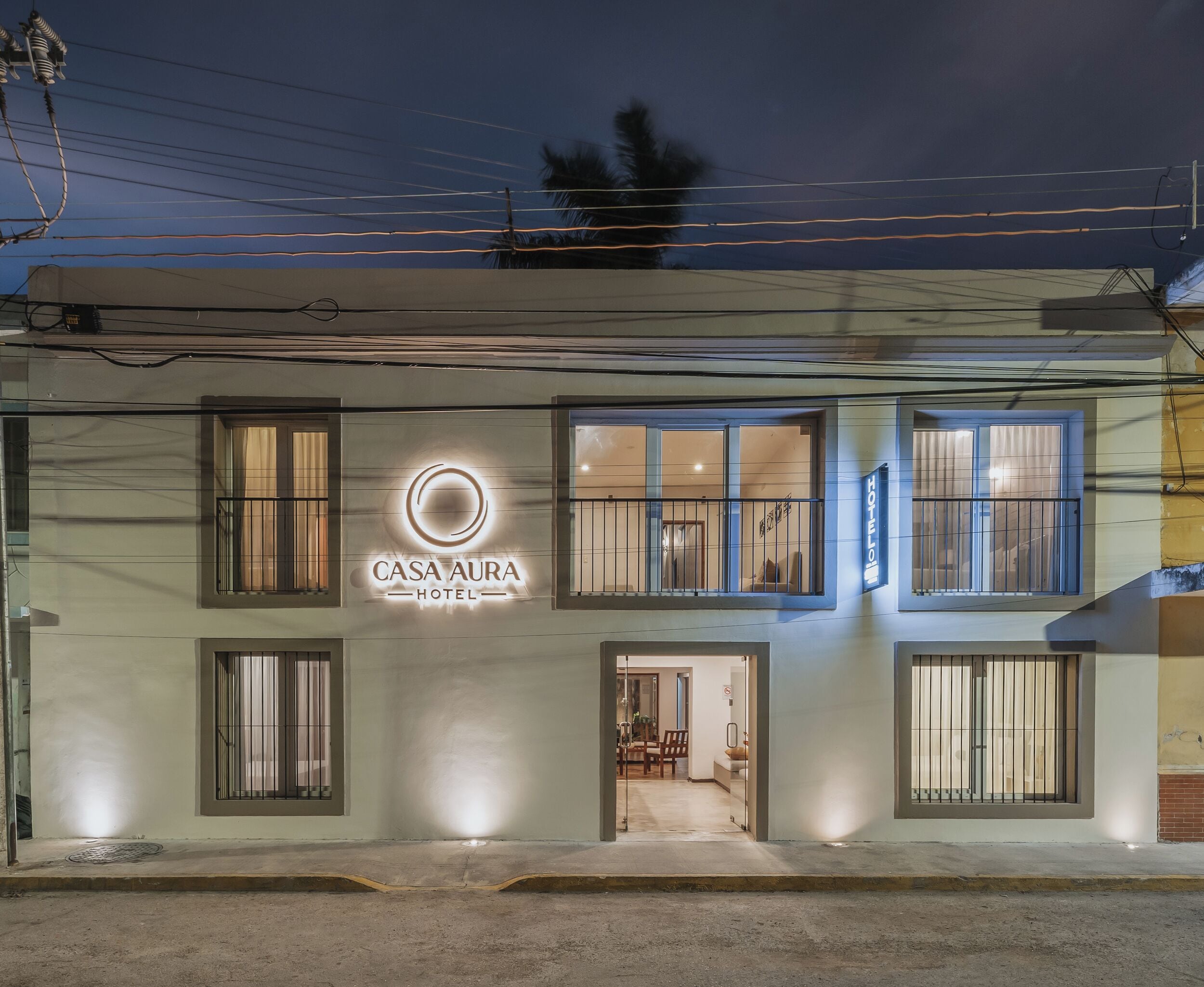 Façade de l’hébergement  – soirée/nuit
