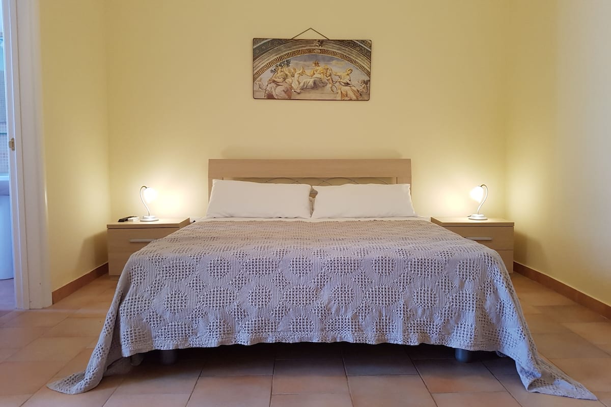 Triple Room | Minibar, free WiFi