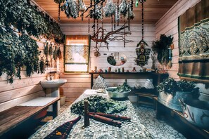 Sauna, Turkish bath, body treatments, aromatherapy, Thai massages