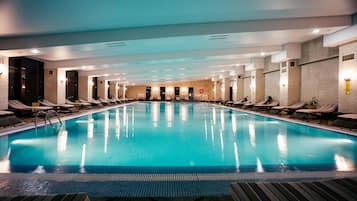 SisÀuima-allas, aurinkotuoleja