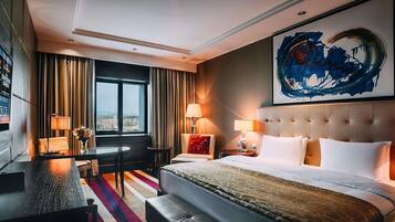 Hypo-allergenic bedding, minibar, in-room safe, individually decorated