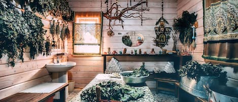 Sauna, Turkish bath, body treatments, aromatherapy, Thai massages