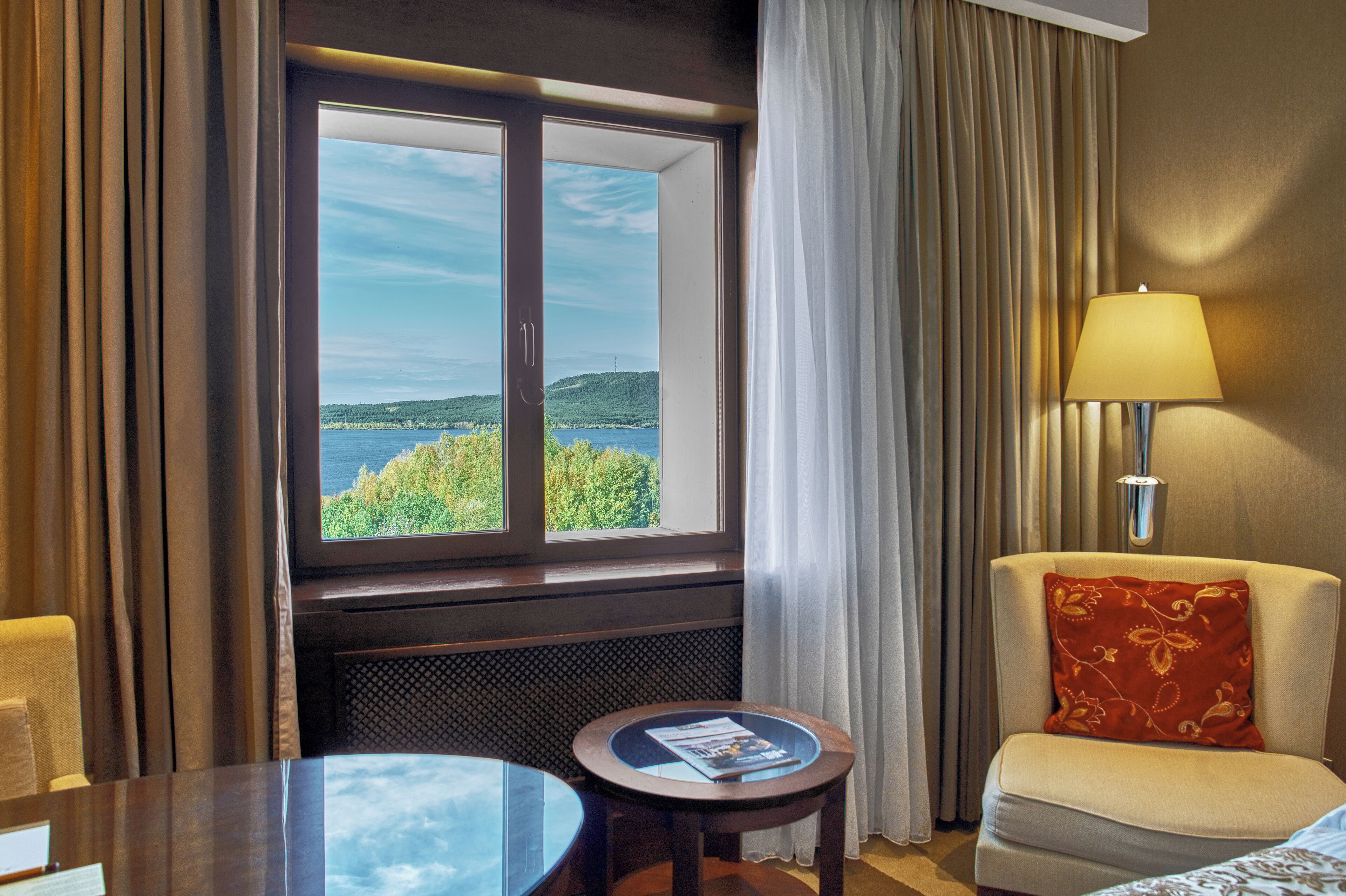 Deluxe Twin Room, 2 Single Beds, Lake View | Lake view