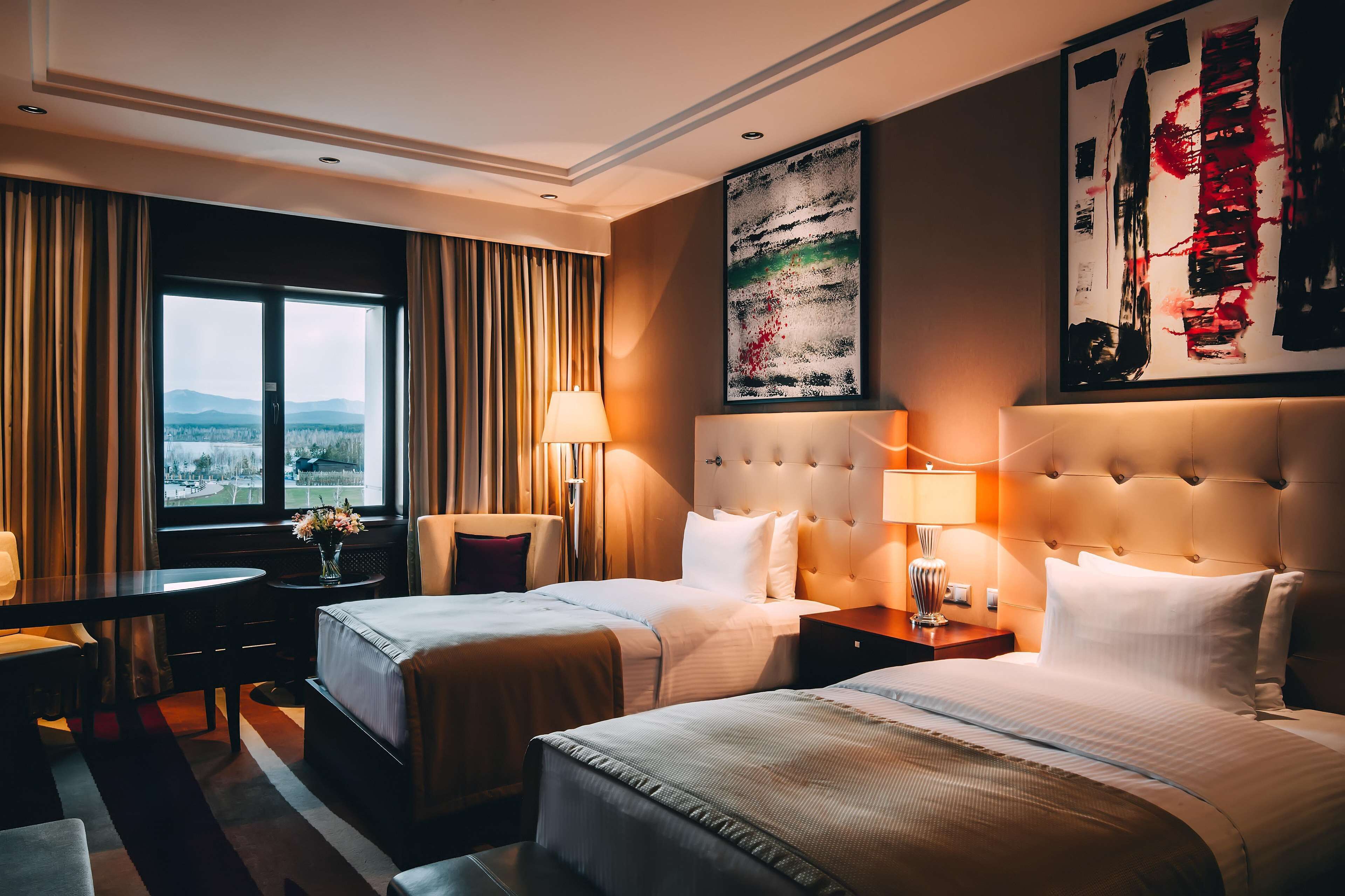 Hypo-allergenic bedding, minibar, in-room safe, individually decorated