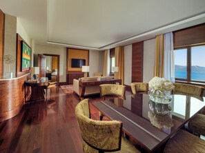 Executive Suite, 1 King Bed (Burabay) | Living area