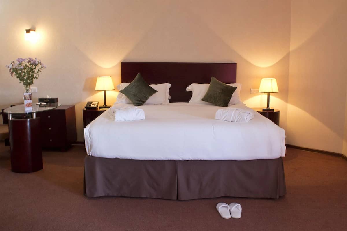 Literie de qualité supérieure, surmatelas, minibar