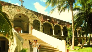 Entrada de la propiedad