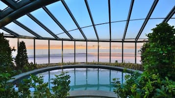 屋外スパ浴槽