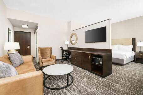 Fairfield Inn Suites New York Midtown Manhattan Penn Station - Image 25
